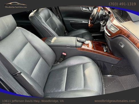 Used 2011 Mercedes-Benz S 550 4MATIC image 38