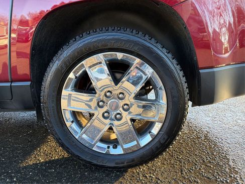 Used 2017 GMC Acadia Limited SLT image 17