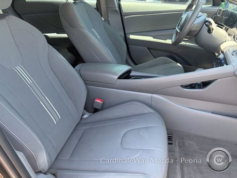 Used 2023 Hyundai Elantra SEL w/ Convenience Package FWD image 29