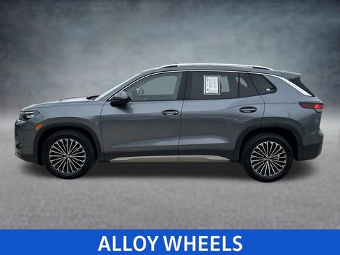 Certified 2026 Volkswagen Tiguan S w/ 18" Wheel Package FWD image 3