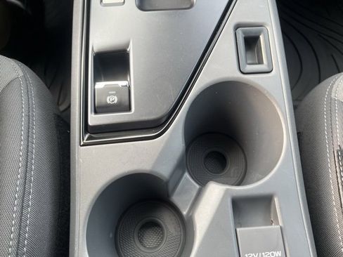 Used 2025 Subaru Crosstrek 2.0i image 35