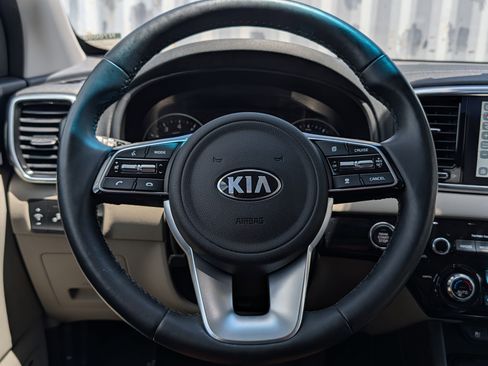 Used 2022 Kia Sportage EX w/ EX Technology Package FWD image 28