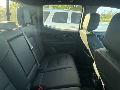 Used 2024 GMC Canyon Elevation w/ Elevation Premium Package image 14