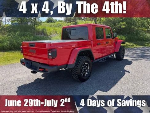 Used 2022 Jeep Gladiator Mojave w/ Dual Top Group AWD/4WD image 5