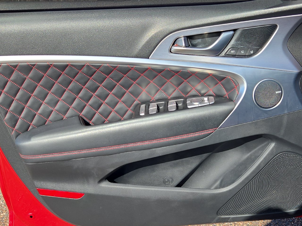 Used 2019 Genesis G70 3.3T Dynamic RWD image 26
