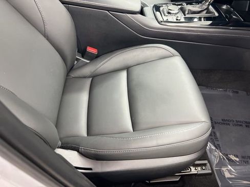 Used 2025 MAZDA CX-30 AWD 2.5 S w/ Preferred Package image 22