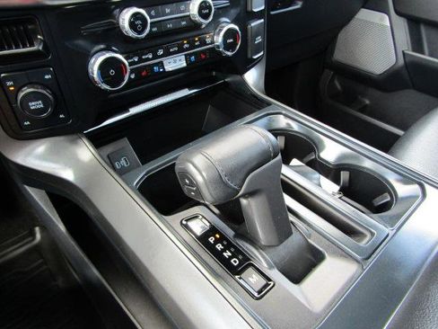 Used 2024 Ford F150 Lariat image 22