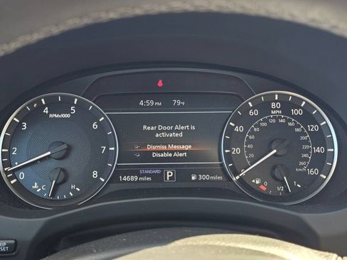 Used 2024 INFINITI QX50 Luxe w/ Accent Package AWD/4WD image 21