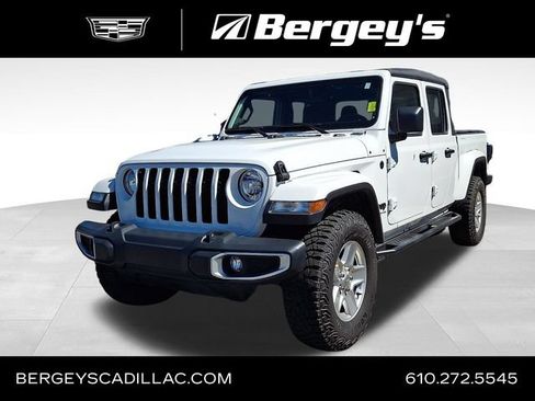 Used 2022 Jeep Gladiator Sport AWD/4WD image 1