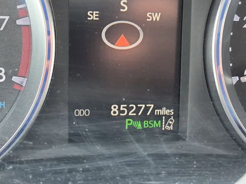 Used 2019 Toyota Highlander Limited AWD/4WD image 18