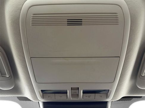 Used 2025 MAZDA MAZDA3 s image 21