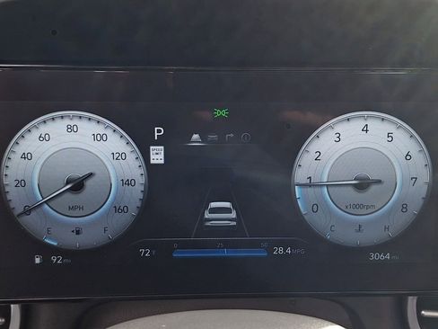 Used 2024 Hyundai Elantra SEL w/ Convenience Package image 17