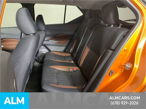 Used 2022 Nissan Kicks SR w/ Interior Electronics Package image 30