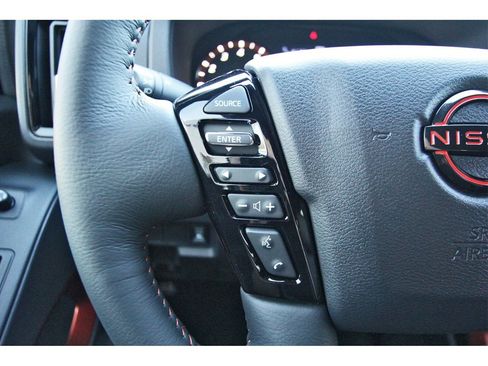 New 2026 Nissan Frontier PRO-4X image 17