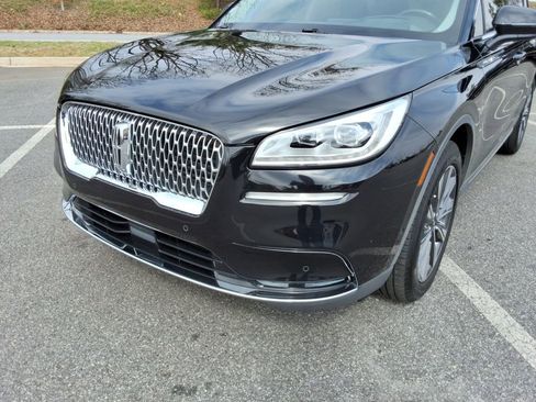 Used 2021 Lincoln Corsair Reserve w/ Equipment Group 201A image 9