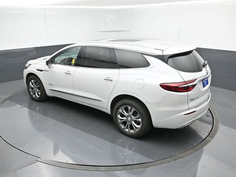 Used 2021 Buick Enclave Avenir w/ Avenir Technology Package image 51