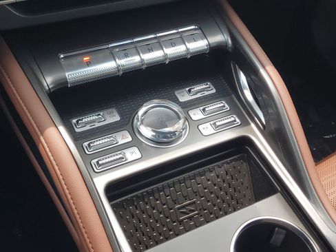 New 2026 Lincoln Nautilus Reserve AWD/4WD image 26