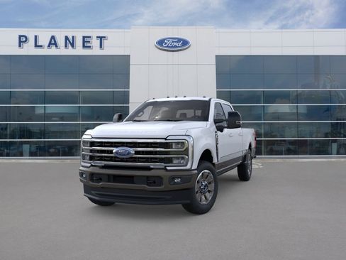 New 2026 Ford F250 King Ranch w/ FX4 Off-Road Package image 2