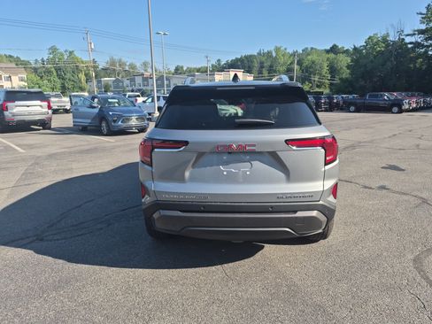 Used 2027 GMC Terrain Elevation w/ Elevation Premium Package AWD/4WD image 17