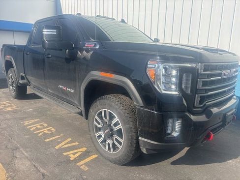 Used 2022 GMC Sierra 2500 AT4 w/ AT4 Premium Plus Package image 1