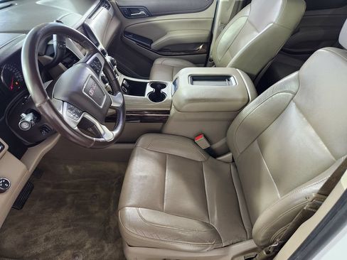 Used 2015 GMC Yukon SLT AWD/4WD image 12