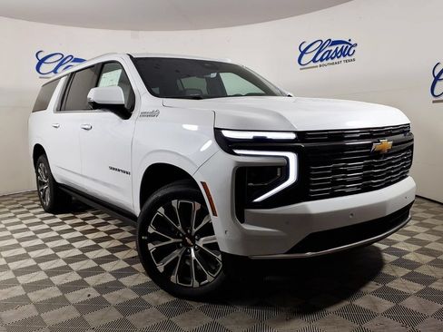 New 2026 Chevrolet Suburban High Country AWD/4WD image 1