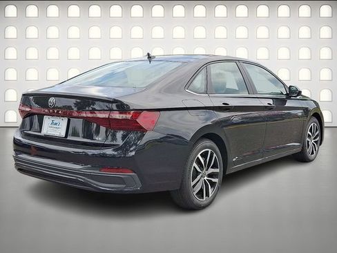 New 2026 Volkswagen Jetta SE FWD image 4