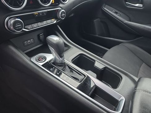 Used 2022 Nissan Sentra SV w/ All-Weather Package image 27