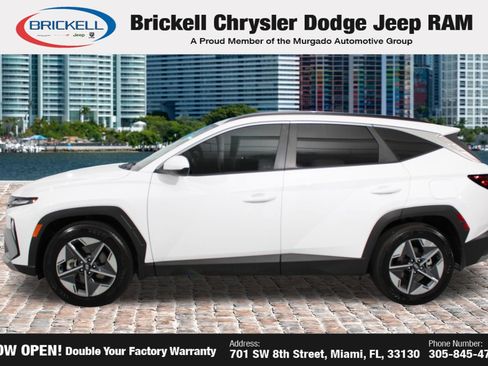 Used 2025 Hyundai Tucson SEL FWD image 2