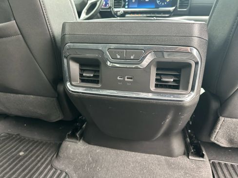 Used 2024 Chevrolet Silverado 1500 LTZ w/ LTZ Premium Package image 28