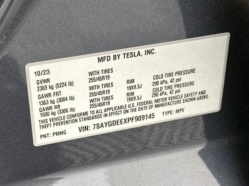 Used 2023 Tesla Model Y Long Range AWD/4WD image 12