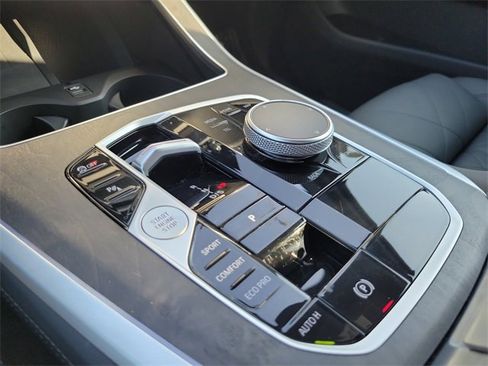 Used 2025 BMW X5 sDrive40i image 20