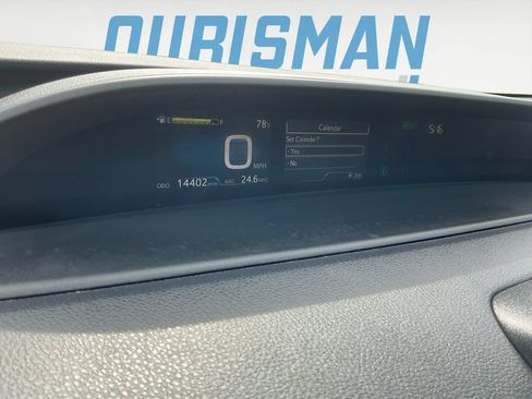 Used 2020 Toyota Prius Prime LE FWD image 21