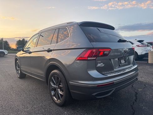 Used 2022 Volkswagen Tiguan SE image 5