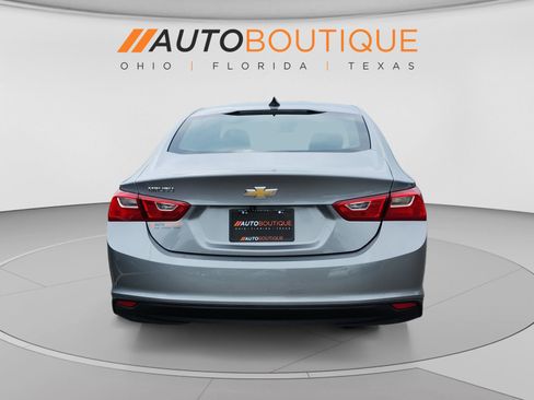 Used 2023 Chevrolet Malibu LS FWD image 4