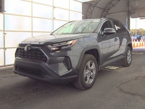 Used 2025 Toyota RAV4 LE AWD/4WD image 1