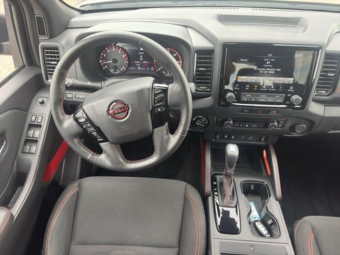Used 2023 Nissan Frontier PRO-4X w/ Pro Convenience Package AWD/4WD image 11