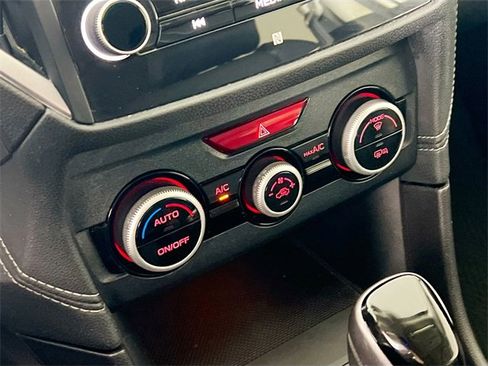 Used 2023 Subaru Impreza 2.0i Limited image 14