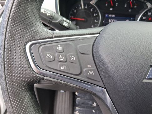 Used 2021 Chevrolet Equinox LT image 13