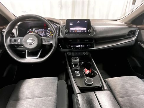 Used 2023 Nissan Rogue SV image 21