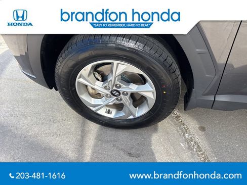 Used 2023 Hyundai Tucson SE AWD/4WD image 32