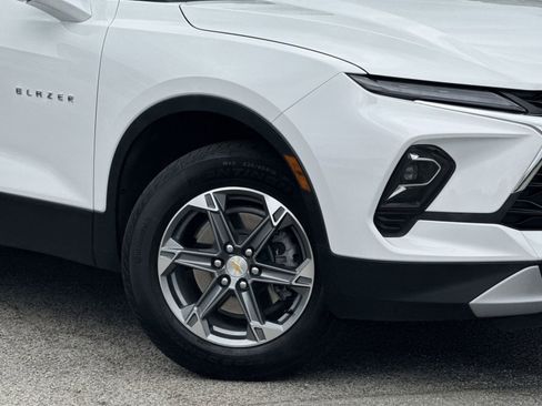 Used 2024 Chevrolet Blazer LT w/ Convenience Package image 13