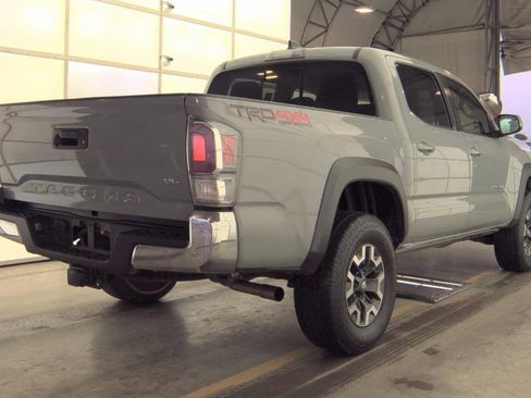 Used 2021 Toyota Tacoma TRD Off-Road AWD/4WD image 3