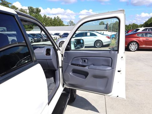 Used 1999 Toyota 4Runner SR5 w/ Upgrade Value Pkg 2 RWD image 39