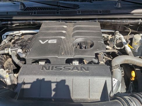Used 2021 Nissan Frontier SV w/ Midnight Edition Floor Mats RWD image 34