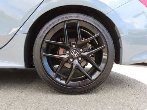 Certified 2024 Honda Civic Sport image 9