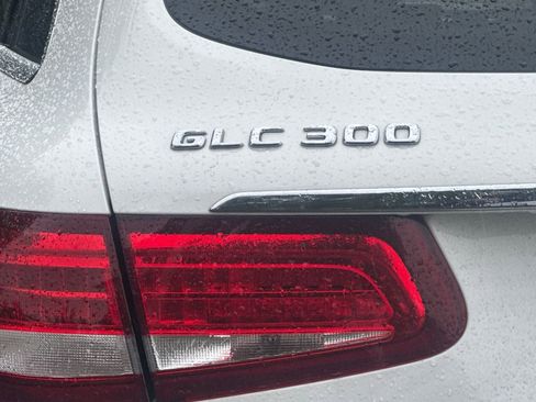 Used 2019 Mercedes-Benz GLC 300 4MATIC image 52