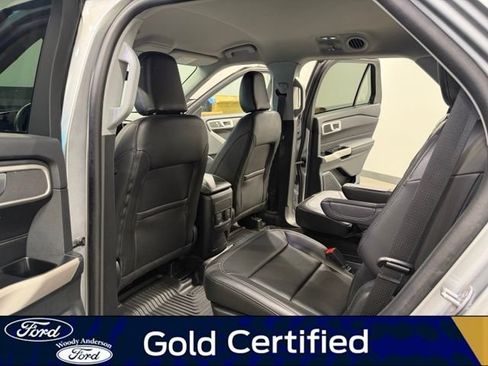 Certified 2024 Ford Explorer XLT w/ Equipment Group 202A RWD image 22