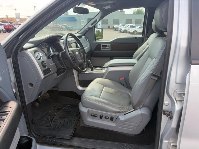 Used 2013 Ford F150 Lariat w/ Lariat Chrome Pkg AWD/4WD image 11