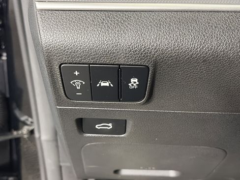 Used 2023 Kia K5 GT-Line image 29